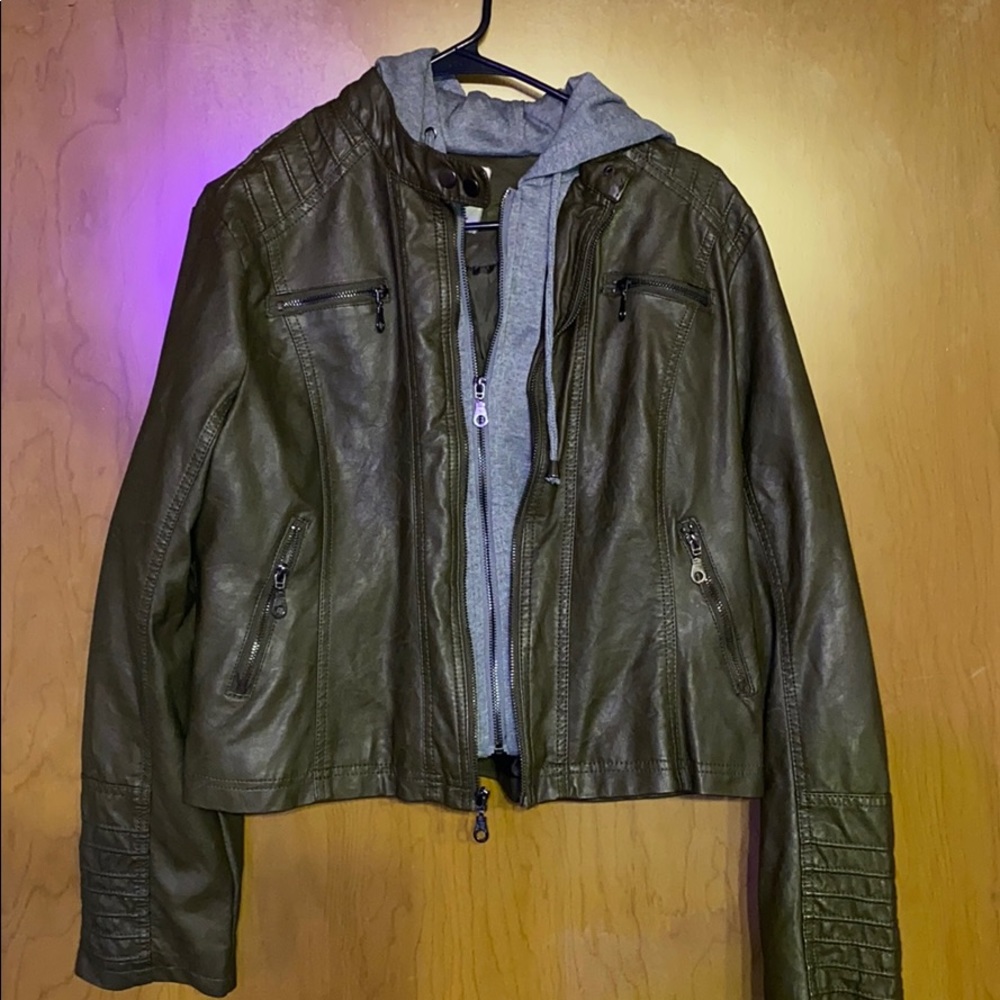 Jacket - Picture 2 of 3